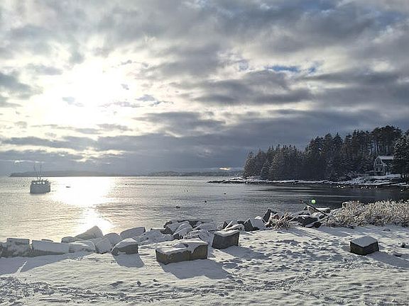 5th image of 8 Powderhouse Cove Road