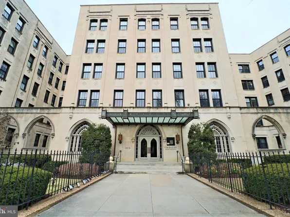 1613 Harvard St NW APT 415, Washington, DC 20009