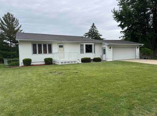 511 Ridgeway St, Denver, IA 50622