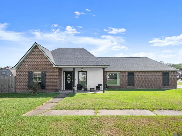 34276 Hawks Cv, Denham Springs, LA 70706