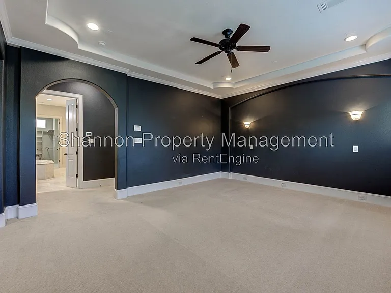 1809 W 24th St — Photo 12