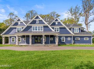 11 Buchhop Ln, Red Bank, NJ 07701