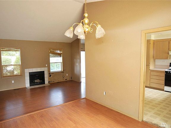 4th image of 8041 Mountain Aire Ct SE