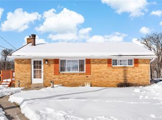 7 Robin Del Dr, Pittsburgh, PA 15215