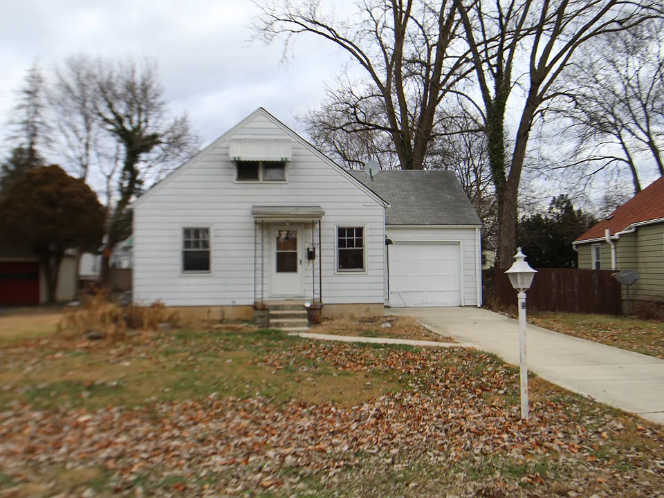 972 Chambers Cir