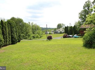 1166 Wynonah Dr, Auburn, PA 17922