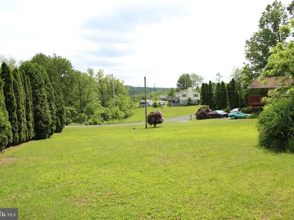 1166 Wynonah Dr, Auburn, PA 17922