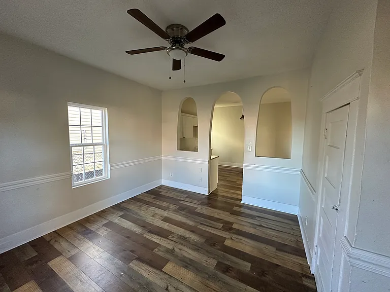 1669 Gaither St — Photo 3