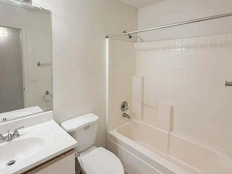 15724 W Smokey Dr — Photo 16