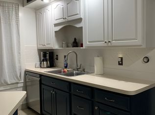 249 Walnut St, Hamburg, PA 19526