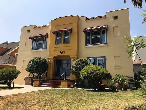 3rd image of 563 N Heliotrope Dr APT 202