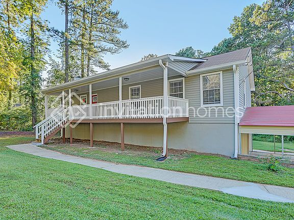 3rd image of 3541 Sandra Dr