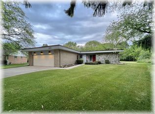 444 Dena Cir, Racine, WI 53402