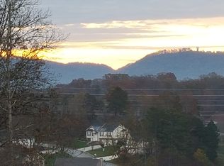 7158 British Rd, Ooltewah, TN 37363