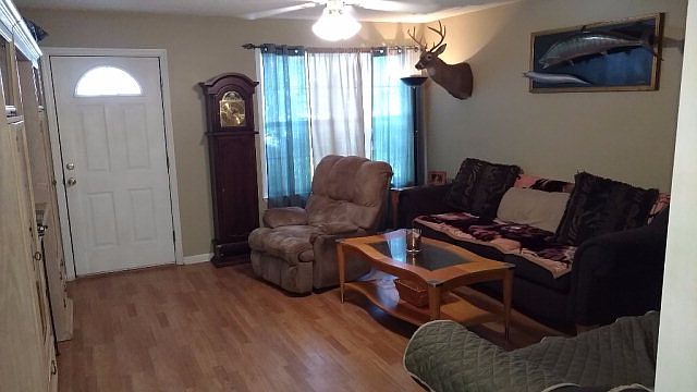 2nd image of 401 Diamondback Dr