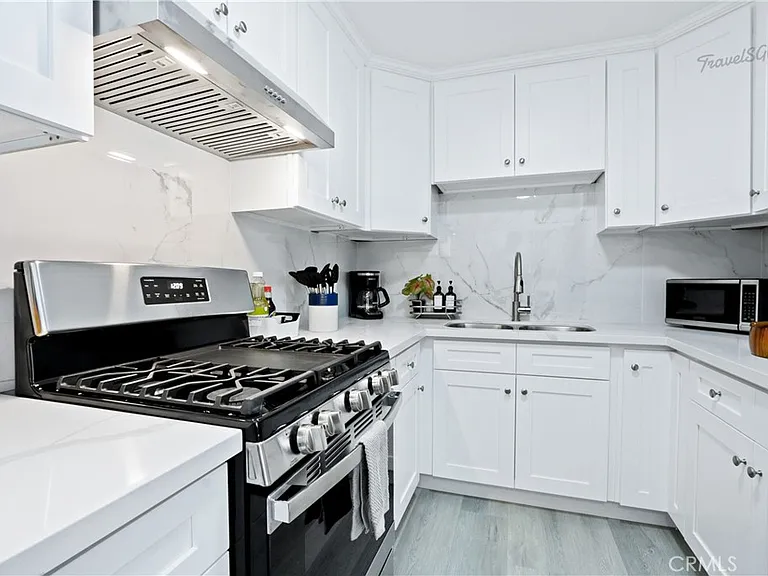 7529 Hellman Ave #9 — Photo 14