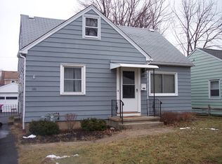 186 Brayton Rd, Greece, NY 14616