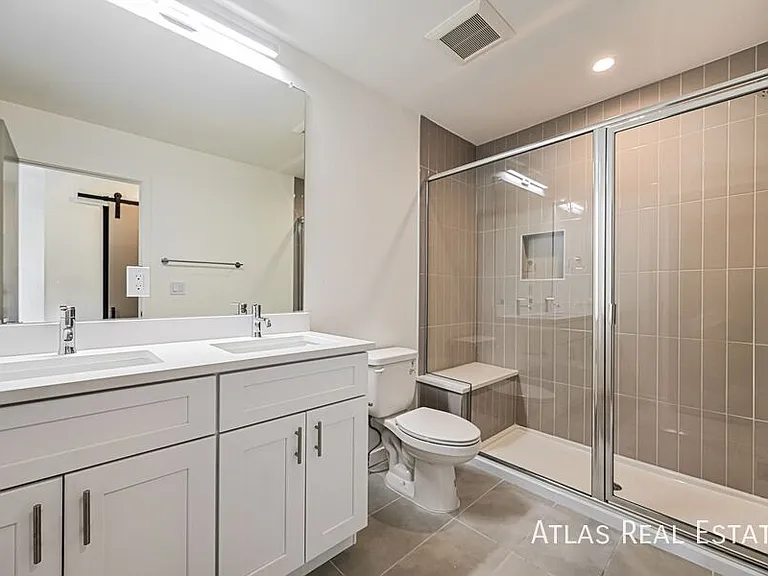 2640 S Delaware St #3 — Photo 14