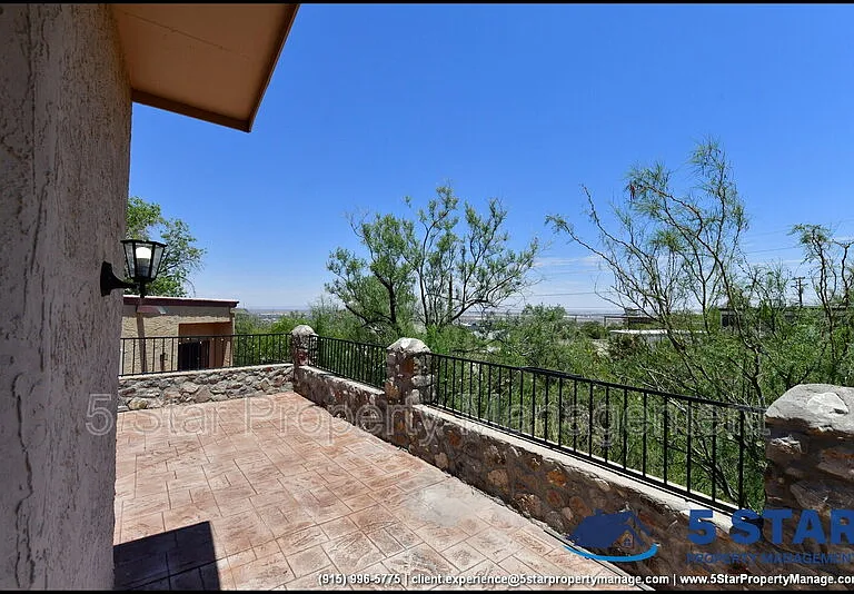3212 Canyon Point Ln — Photo 43
