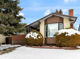 4640 S Rundlehill Rd NE, Calgary, AB T1Y2P5