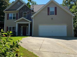 4659 Fox Forrest Dr, Flowery Branch, GA 30542