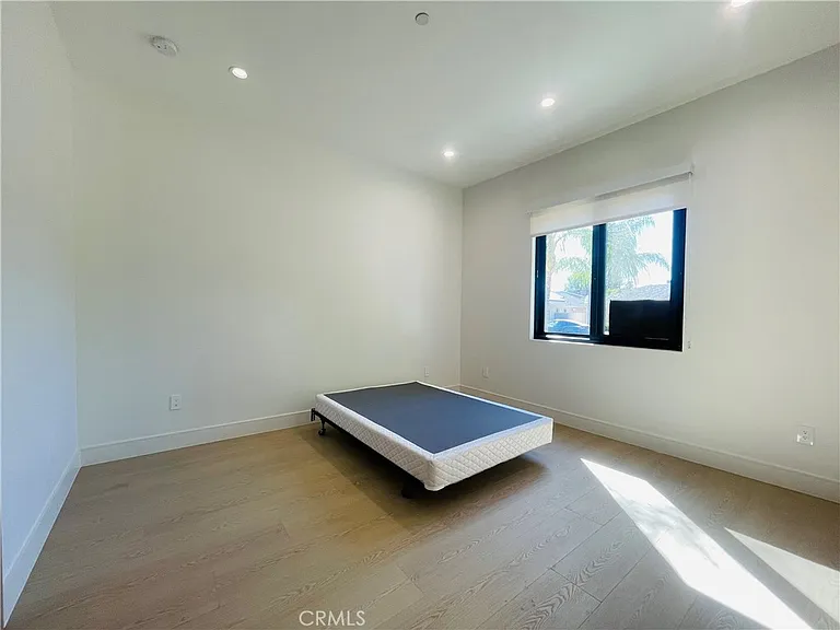 18225 Sugarman St — Photo 5