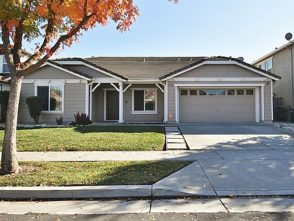 3rd image of 2519 Starling Ln