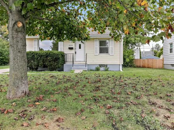 4119 Sunset Pl, South Bend, IN 46619