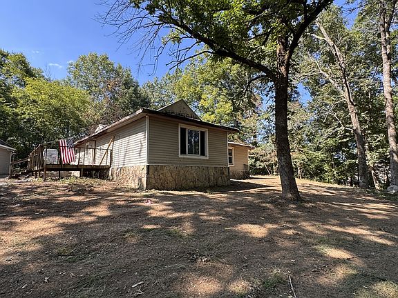 5th image of 330 Lytle Dr