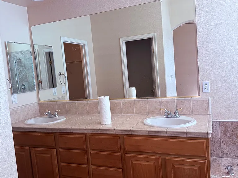 9728 Sand Hollow Way — Photo 5