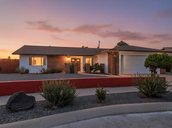 5432 Mariposa Dr NW, Albuquerque, NM 87120