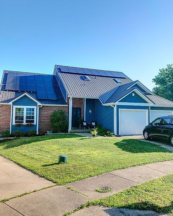 Front of house, 2 car garage