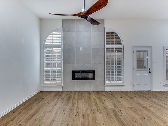 3rd image of 14596 Princeton Ct