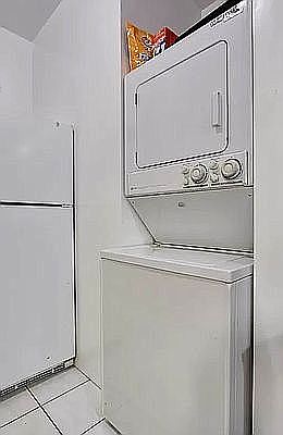 5th image of 832 6th Ave #2F