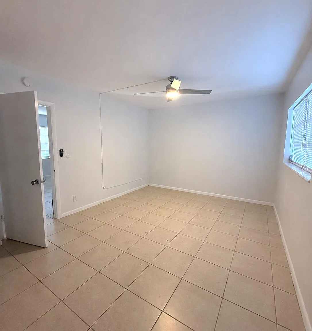 1 bed, 1.0 bath, 650 sqft, $1,600 — Photo 1