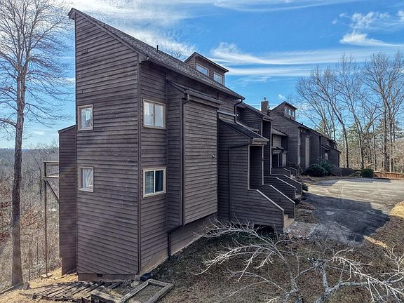 3rd image of 500 Marina Rd #B1