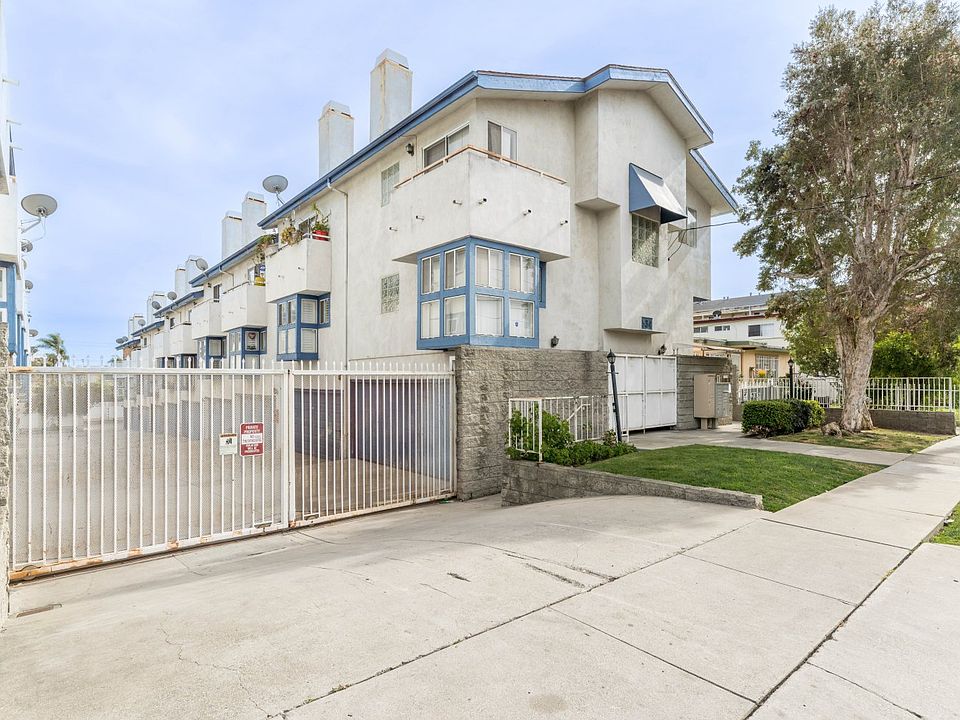 1st image of 534 Venice Way Unit 19