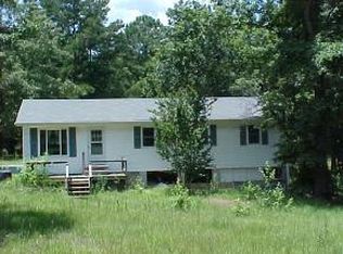 1165 Dixon Ln, Stapleton, GA 30823