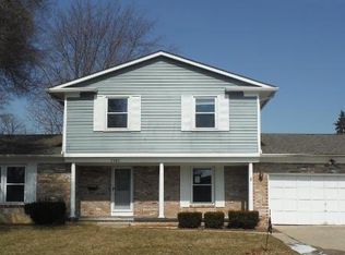 5395 Pine Bluff Rd, Columbus, OH 43229