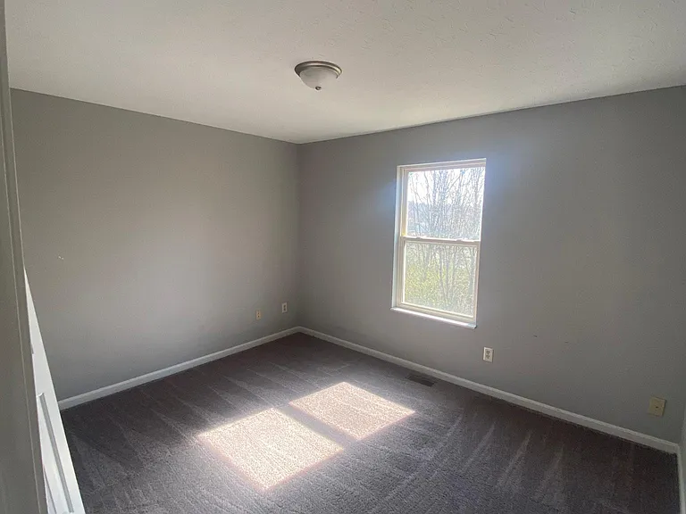 2509 Camellia Ct — Photo 5