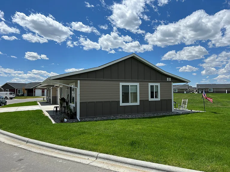 Home Run Patio Home Apartments — Photo 8