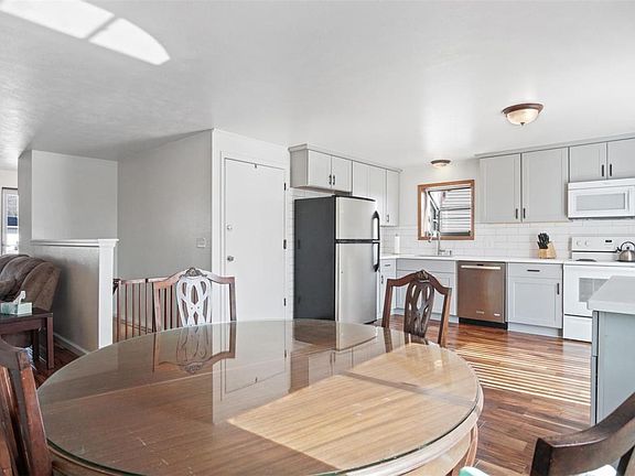 5th image of 8970 W Bellwood Pl