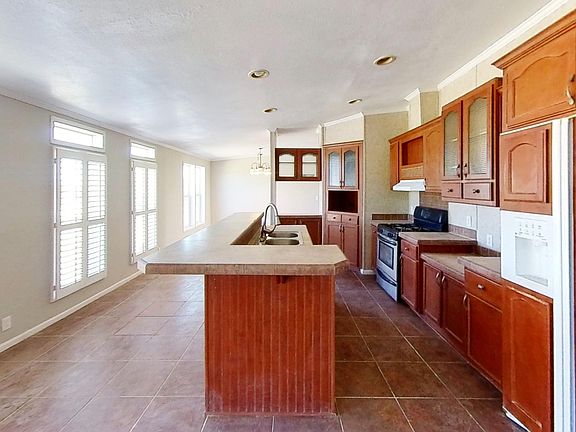 2nd image of 101 E Homestead Rd