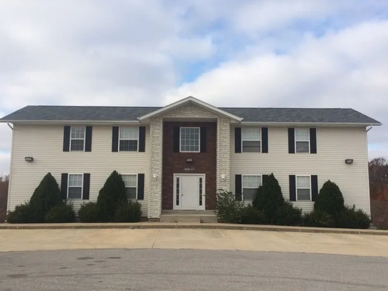 22690 Hanley Ln — Photo 1