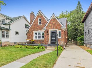 320 E Goulson Ave, Hazel Park, MI 48030