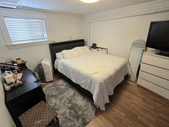 4th image of 229 Washington Ave APT 3A