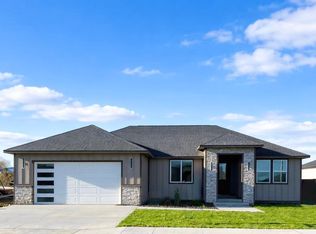 305 Victoria St, Sunnyside, WA