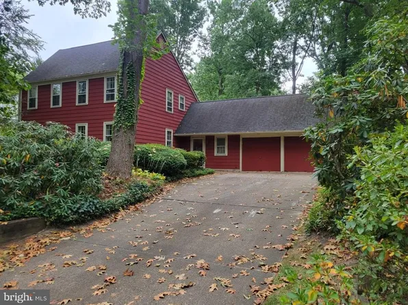 103 Weston Dr, Cherry Hill, NJ 08003