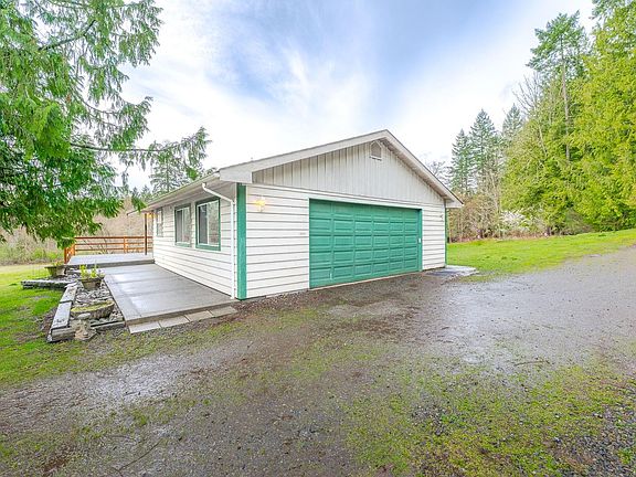 4th image of 4935 Langtry Rd