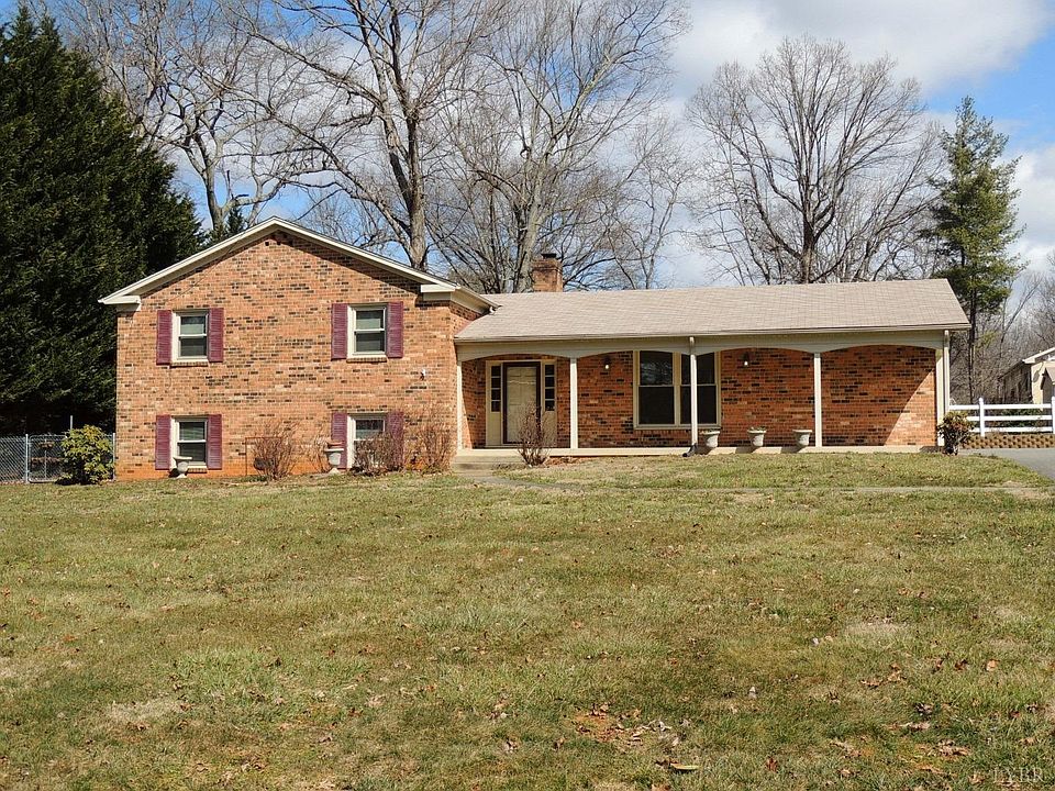 1st image of 157 Forest Ave